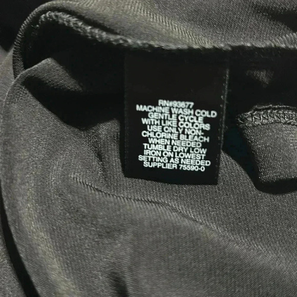 Liz Claiborne Career cap sleeve,round neck/V-neck tie, tank/shell top - Picture 11 of 11